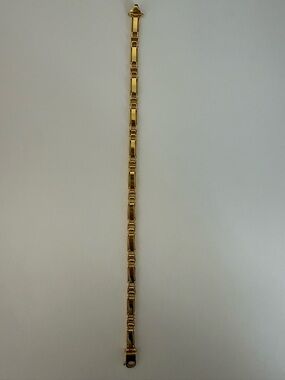 Gold Tone Link Bracelet